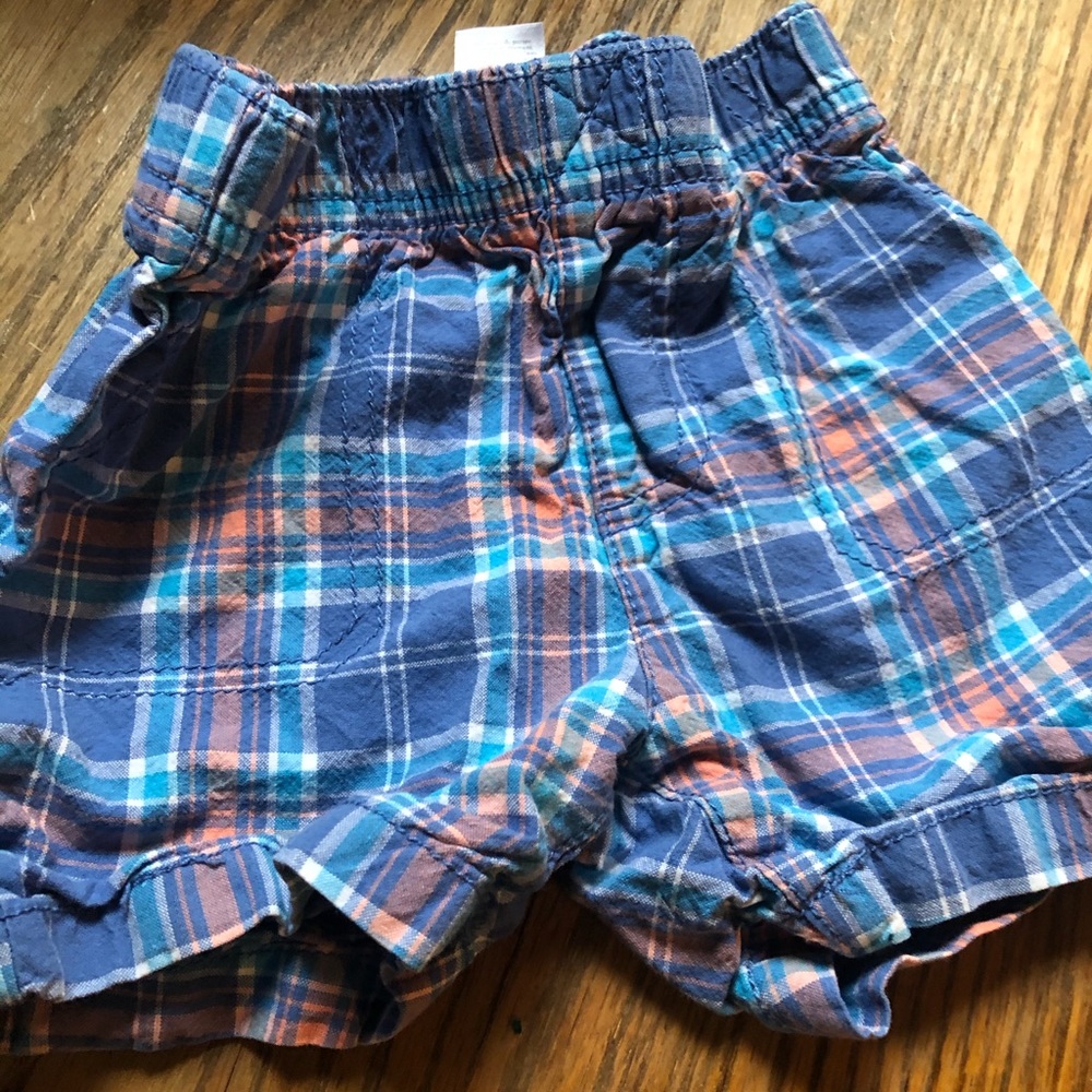 Size 18 months flannel shorts.